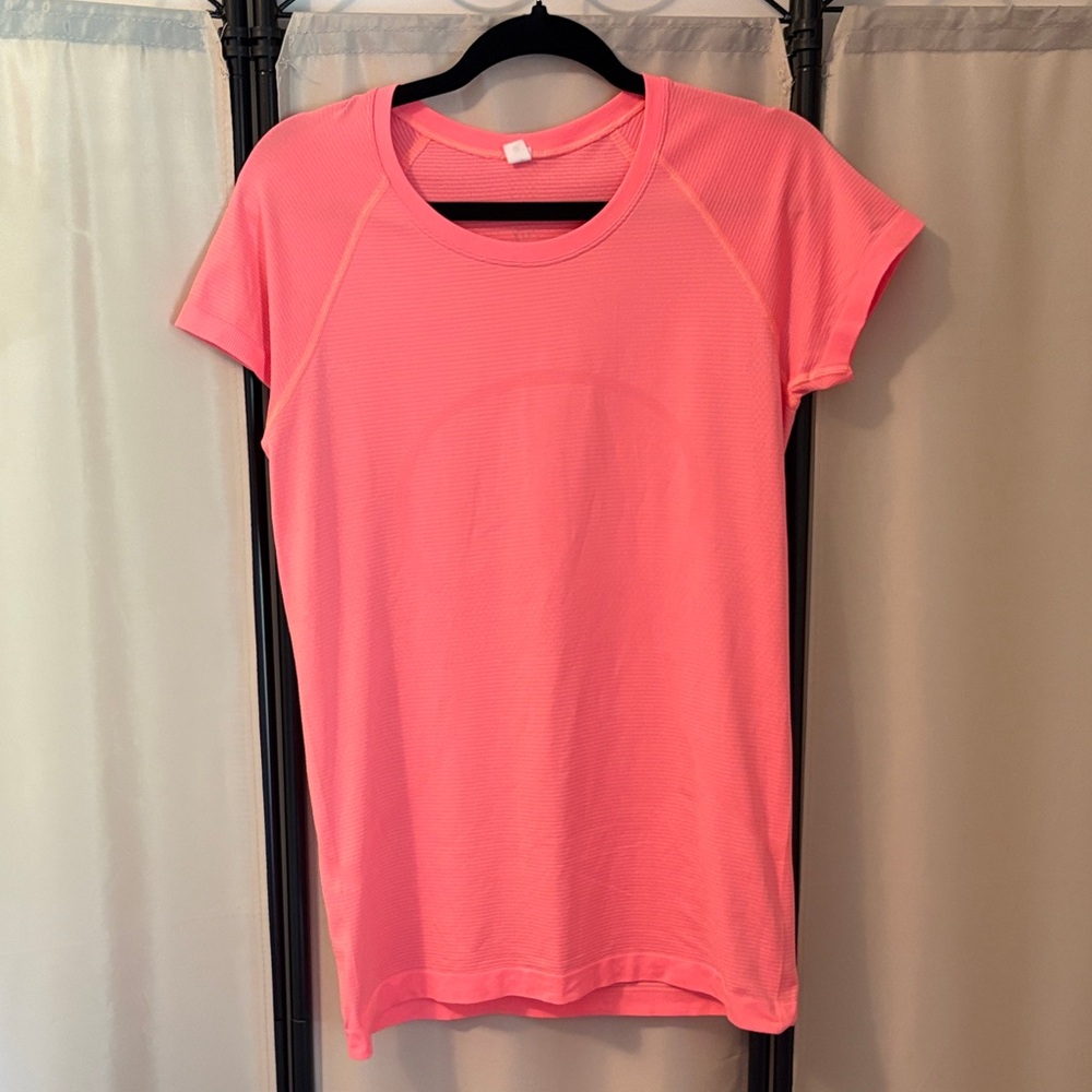 lululemon athletica Bright Orange Short Sleeve Tee